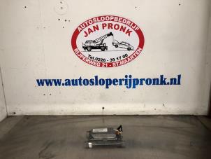 Gebruikte Display Interieur Peugeot 508 (8D) 1.6 THP 16V Prijs € 200,00 Margeregeling aangeboden door Autosloopbedrijf Jan Pronk B.V.