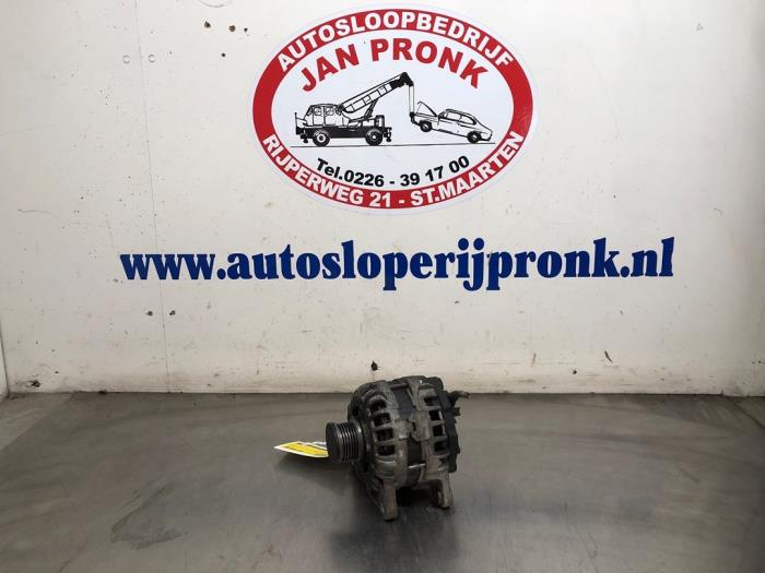 Gebruikte Dynamo Renault Master II (FD/HD) 2.2 dCi 16V Prijs € 50,00 Margeregeling aangeboden door Autosloopbedrijf Jan Pronk B.V.