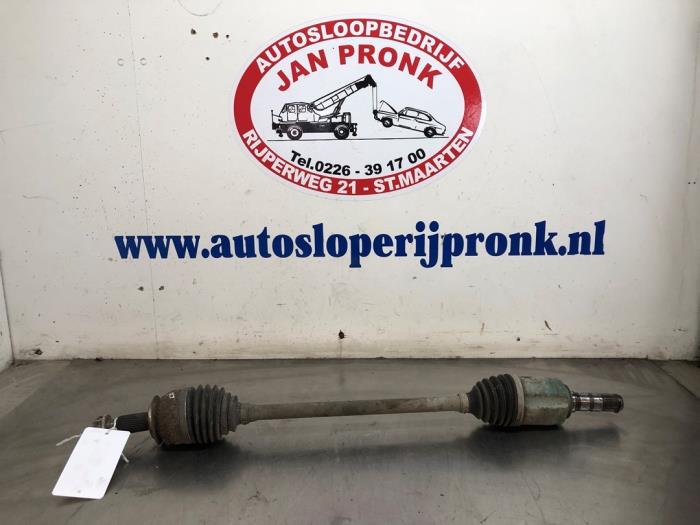 Gebruikte Steekas rechts-voor Subaru Legacy Wagon (BR) 2.0 D 16V Prijs € 50,00 Margeregeling aangeboden door Autosloopbedrijf Jan Pronk B.V.
