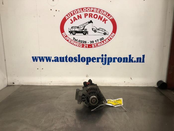 Gebruikte Alternator Ford Focus 1 1.4 16V Prijs € 40,00 Margeregeling aangeboden door Autosloopbedrijf Jan Pronk B.V.