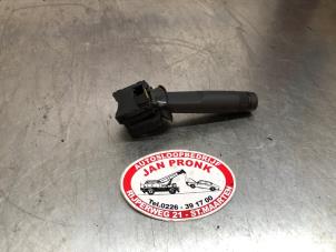 Gebruikte Pinker Schakelaar Opel Meriva 1.4 Turbo 16V ecoFLEX Prijs € 20,00 Margeregeling aangeboden door Autosloopbedrijf Jan Pronk B.V.