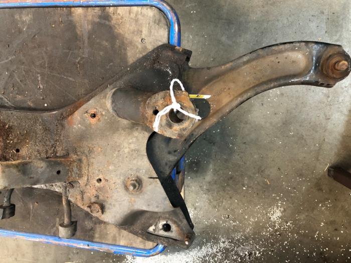 Gebruikte Subframe Suzuki Swift (ZA/ZC/ZD1/2/3/9) 1.3 VVT 16V 4x4 Prijs € 125,00 Margeregeling aangeboden door Autosloopbedrijf Jan Pronk B.V.