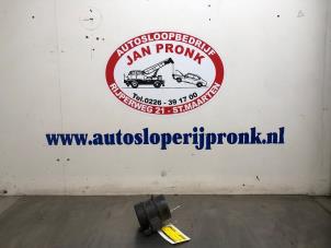 Gebruikte Luchtmassameter Mercedes Vito (639.7) 2.2 113 CDI 16V Euro 5 Prijs € 40,00 Margeregeling aangeboden door Autosloopbedrijf Jan Pronk B.V.