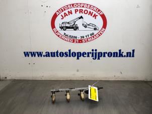 Gebruikte Injector brug Hyundai iX35 (LM) 2.0 16V Prijs € 30,00 Margeregeling aangeboden door Autosloopbedrijf Jan Pronk B.V.