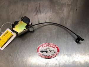 Gebruikte Slotmechaniek Achterklep Volvo S80 (TR/TS) 2.9 SE 24V Prijs € 50,00 Margeregeling aangeboden door Autosloopbedrijf Jan Pronk B.V.