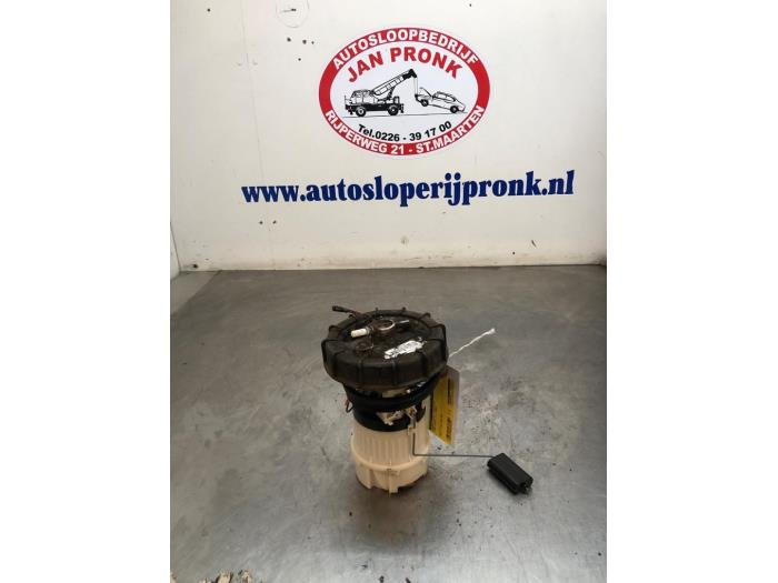 Gebruikte Tank element Pomp Ford Focus 2 Wagon 1.6 16V Prijs € 25,00 Margeregeling aangeboden door Autosloopbedrijf Jan Pronk B.V.