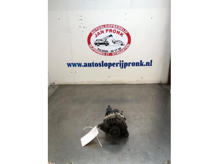 Gebruikte Dynamo Hyundai Tucson (JM) 2.0 16V CVVT 4x4 Prijs € 35,00 Margeregeling aangeboden door Autosloopbedrijf Jan Pronk B.V.