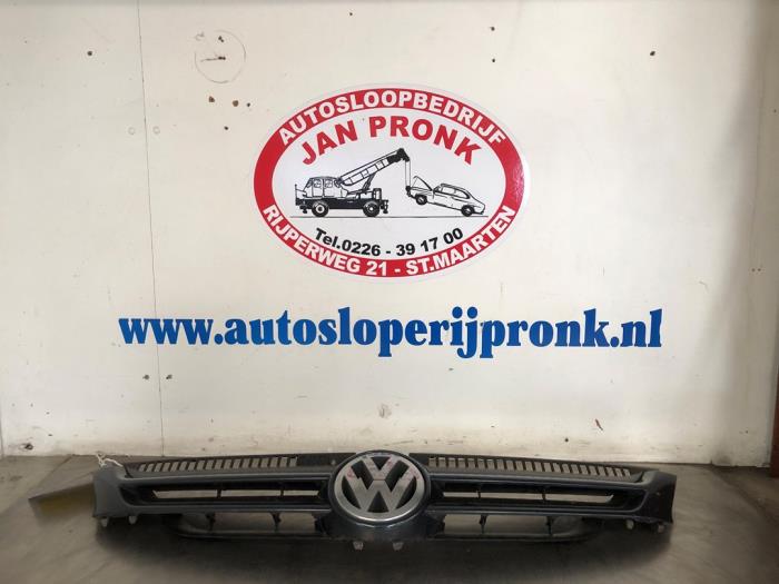 Gebruikte Grille Volkswagen Golf Plus (5M1/1KP) 1.6 FSI 16V Prijs € 50,00 Margeregeling aangeboden door Autosloopbedrijf Jan Pronk B.V.