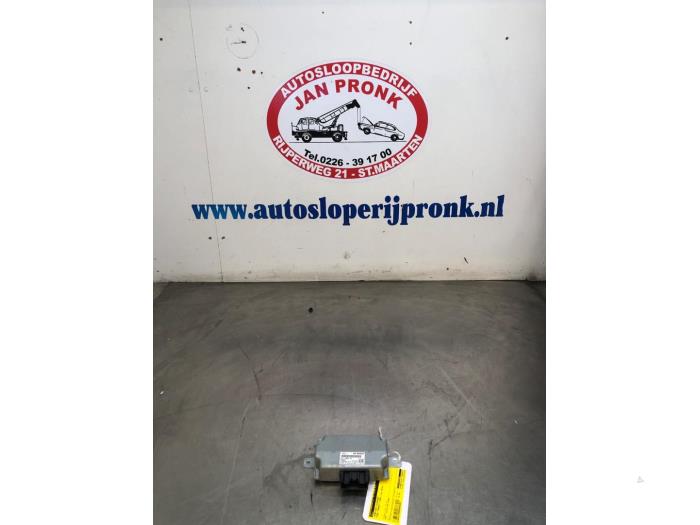 Gebruikte Computer Diversen Ford Transit Connect (PJ2) 1.0 EcoBoost 12V 100 Prijs € 20,00 Margeregeling aangeboden door Autosloopbedrijf Jan Pronk B.V.