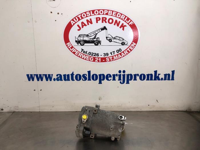 Gebruikte Aircopomp Nissan Leaf (ZE0) Leaf Prijs € 200,00 Margeregeling aangeboden door Autosloopbedrijf Jan Pronk B.V.