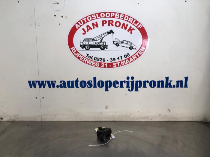 Gebruikte Brandstofdruk sensor Fiat Doblo Cargo (263) 1.3 MJ 16V DPF Euro 5 Prijs € 20,00 Margeregeling aangeboden door Autosloopbedrijf Jan Pronk B.V.
