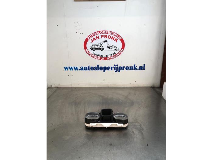 Gebruikte Kilometerteller KM Fiat Panda (312) 0.9 TwinAir Turbo 80 Prijs € 40,00 Margeregeling aangeboden door Autosloopbedrijf Jan Pronk B.V.