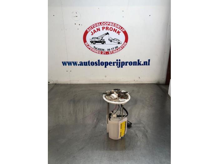 Gebruikte Tank element Pomp Fiat Panda (312) 0.9 TwinAir Turbo 80 Prijs € 35,00 Margeregeling aangeboden door Autosloopbedrijf Jan Pronk B.V.