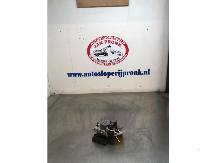 Gebruikte ABS Pomp Fiat Panda (312) 0.9 TwinAir Turbo 80 Prijs € 100,00 Margeregeling aangeboden door Autosloopbedrijf Jan Pronk B.V.