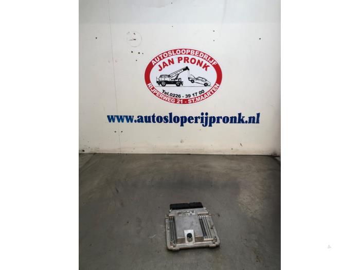 Gebruikte Computer Motormanagement Volkswagen Transporter T5 2.5 TDi Prijs € 150,00 Margeregeling aangeboden door Autosloopbedrijf Jan Pronk B.V.