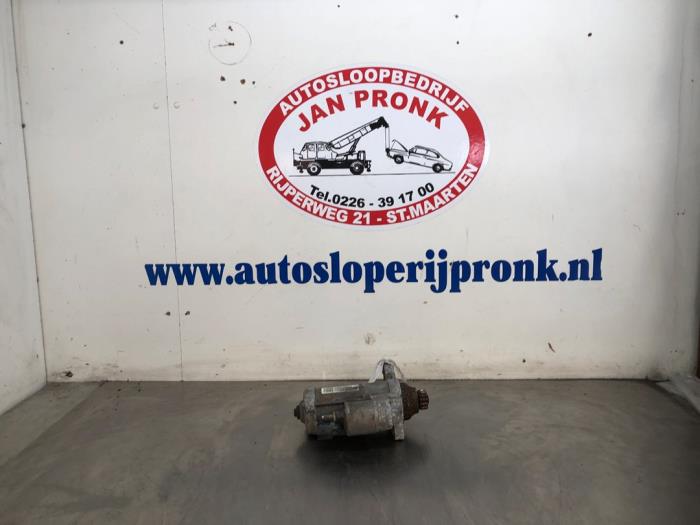 Gebruikte Startmotor Seat Leon (5FB) 1.6 TDI Ecomotive 16V Prijs € 25,00 Margeregeling aangeboden door Autosloopbedrijf Jan Pronk B.V.