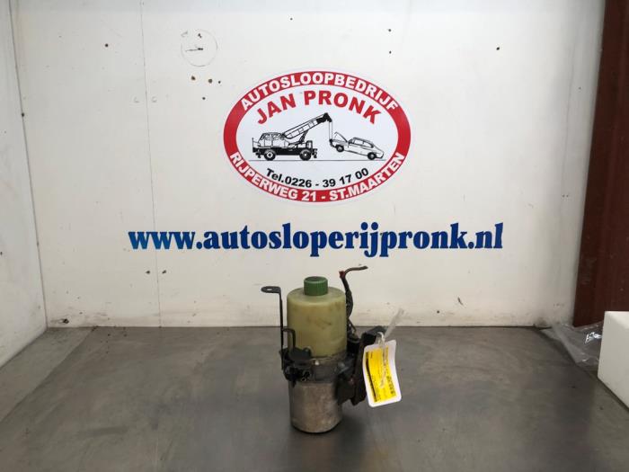 Gebruikte Stuurpomp Skoda Fabia II Combi 1.2 TDI 12V Greenline Prijs € 30,00 Margeregeling aangeboden door Autosloopbedrijf Jan Pronk B.V.