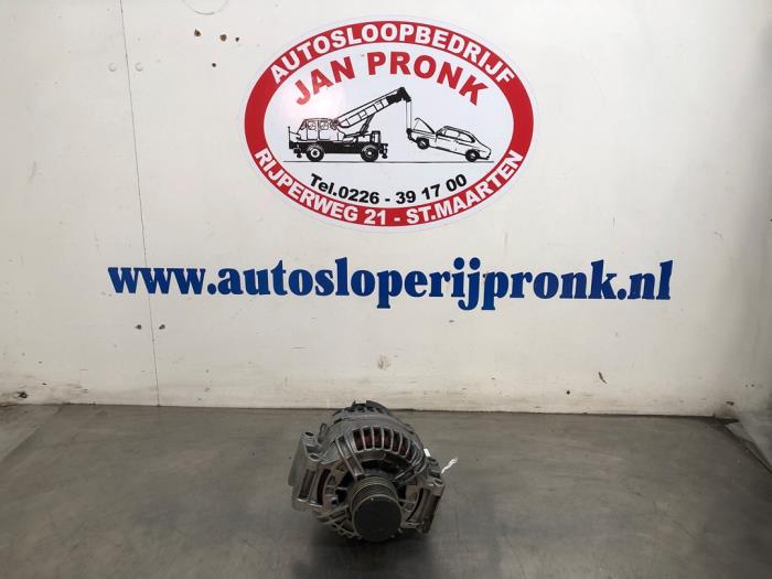 Gebruikte Alternator Mercedes E Combi (S211) 1.8 E-200 K 16V Prijs € 125,00 Margeregeling aangeboden door Autosloopbedrijf Jan Pronk B.V.