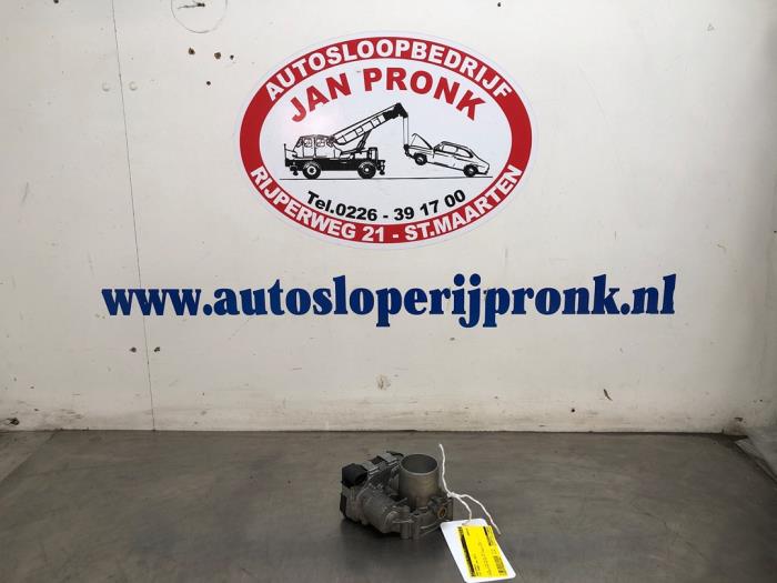 Gebruikte Gasklephuis Fiat Panda (312) 0.9 TwinAir 65 Prijs € 35,00 Margeregeling aangeboden door Autosloopbedrijf Jan Pronk B.V.