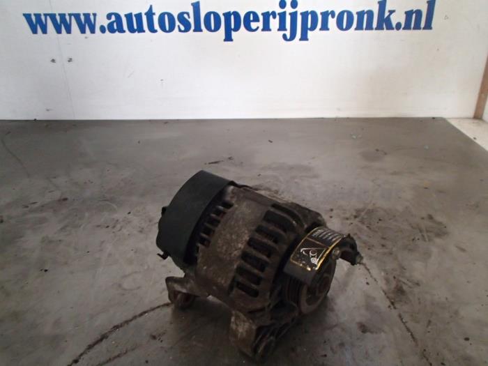 Gebruikte Alternator Fiat Punto I (176) 85 1.2 MPi 16V ELX,Sport Prijs € 35,00 Margeregeling aangeboden door Autosloopbedrijf Jan Pronk B.V.