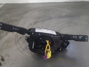 Gebruikte Stuurkolomschakelaar Opel Vectra C 1.8 16V Prijs € 50,00 Margeregeling aangeboden door Autosloopbedrijf Jan Pronk B.V.