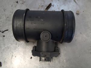 Gebruikte Luchtmassameter Opel Vectra B (36) 2.5 V6 24V Prijs € 40,00 Margeregeling aangeboden door Autosloopbedrijf Jan Pronk B.V.