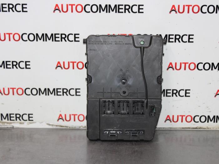 Gebruikte Bodycontrol Module Renault Megane II (BM/CM) 1.6 16V Prijs op aanvraag aangeboden door Autocommerce