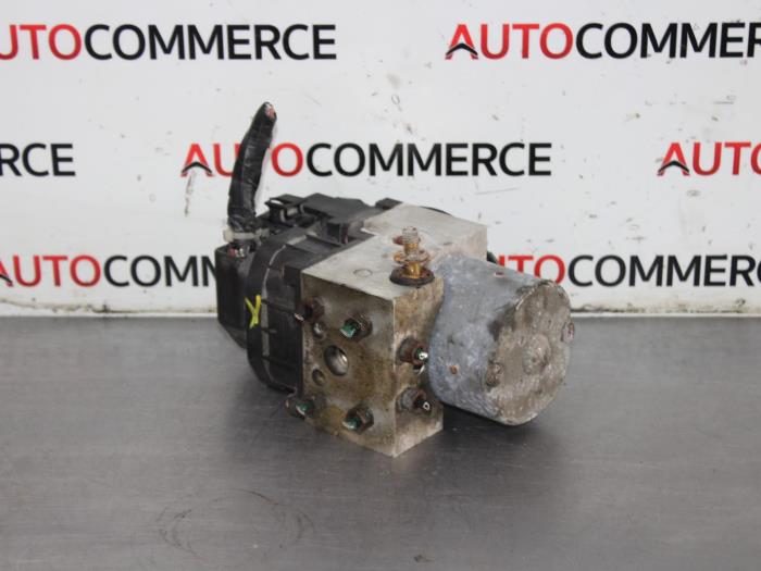 Gebruikte Computer ABS Renault Scénic I (JA) 2.0 16V Prijs op aanvraag aangeboden door Autocommerce