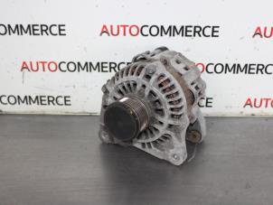 Gebruikte Dynamo Renault Clio II Societe (SB) 1.5 dCi 65 Prijs € 50,00 Margeregeling aangeboden door Autocommerce