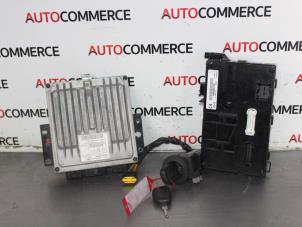 Gebruikte Computer Motormanagement Renault Clio II Societe (SB) 1.5 dCi 65 Prijs € 200,00 Margeregeling aangeboden door Autocommerce
