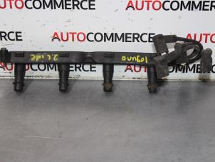 Gebruikte Bougiekabel Set Renault Laguna II Grandtour (KG) 2.0 16V IDE Prijs op aanvraag aangeboden door Autocommerce