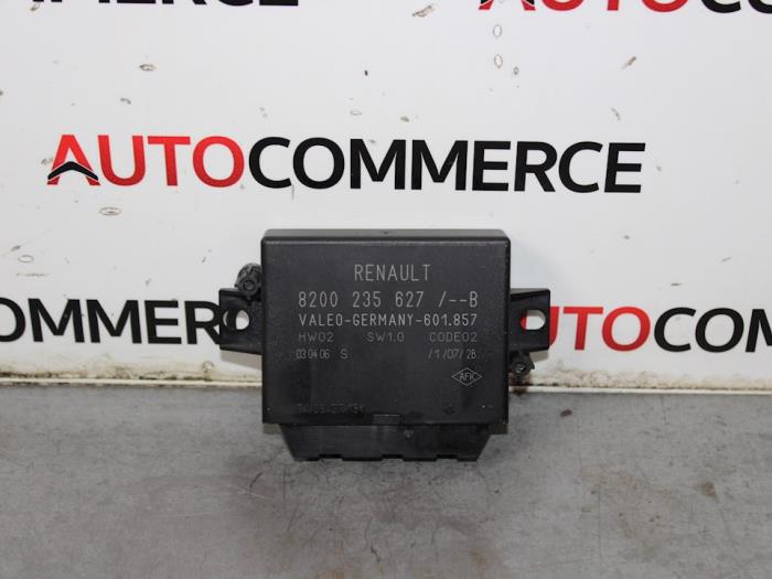 Gebruikte Module PDC Renault Espace (JK) 2.2 dCi 150 16V Grand Espace Kat. Prijs € 60,00 Margeregeling aangeboden door Autocommerce