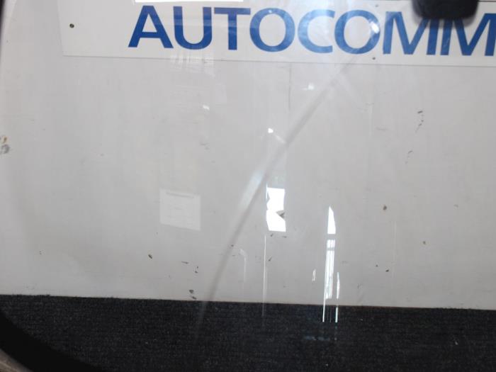 Ruit voor van een Citroën C3 Picasso (SH) 1.6 16V VTI 120 2014