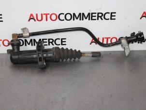 Gebruikte Koppeling Hoofd Cilinder Citroen Jumper (U9) 2.2 HDi 120 Euro 4 Prijs € 30,00 Margeregeling aangeboden door Autocommerce