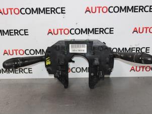 Gebruikte Licht + Raw Schakelaar Citroen C4 Coupé (LA) 1.4 16V Prijs € 40,00 Margeregeling aangeboden door Autocommerce