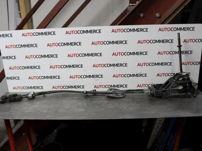 Peugeot 107 - Versnellingsbak Bedieningskabel
