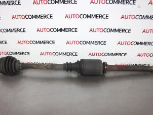 Gebruikte Cardanas rechts-voor (VWA) Opel Vivaro 1.9 DTI 16V Prijs € 40,00 Margeregeling aangeboden door Autocommerce