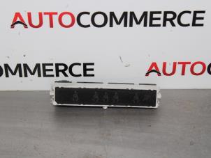 Gebruikte Display Interieur Peugeot 207/207+ (WA/WC/WM) 1.6 16V VTi Prijs € 15,00 Margeregeling aangeboden door Autocommerce