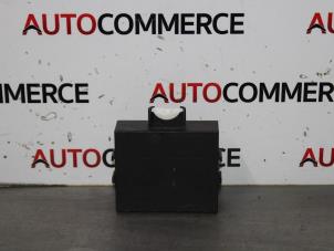 Gebruikte Centrale Deurvergrendelings Module Peugeot 107 1.0 12V Prijs € 30,00 Margeregeling aangeboden door Autocommerce