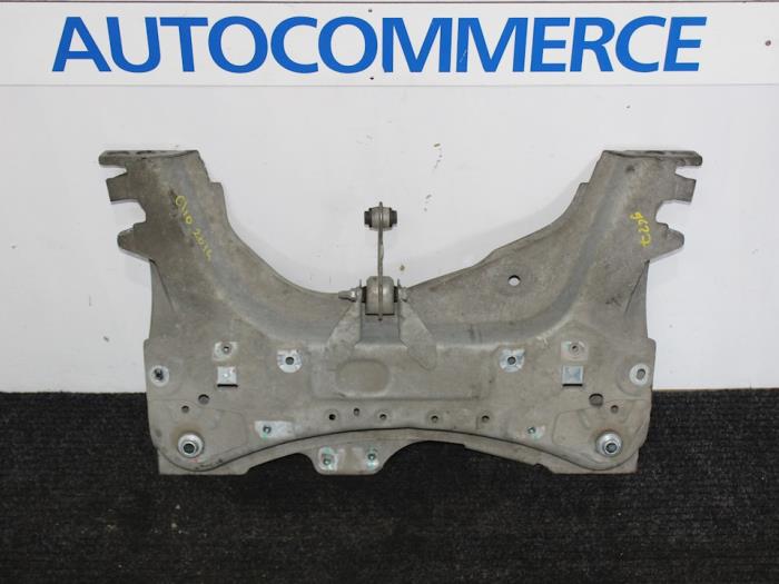 Gebruikte Subframe Renault Clio IV (5R) 1.5 Energy dCi 90 FAP Prijs € 150,00 Margeregeling aangeboden door Autocommerce