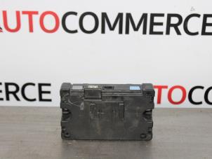 Gebruikte Computer Diversen Renault Twingo II (CN) 1.5 dCi 75 FAP Prijs € 100,00 Margeregeling aangeboden door Autocommerce