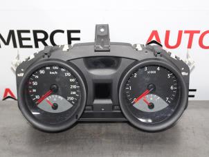 Gebruikte Kilometerteller KM Renault Megane II (BM/CM) 1.4 16V 82 Prijs € 40,00 Margeregeling aangeboden door Autocommerce