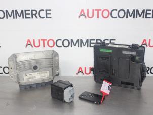 Gebruikte Computer Motormanagement Renault Grand Scénic III (JZ) 1.4 16V TCe 130 Prijs € 200,00 Margeregeling aangeboden door Autocommerce