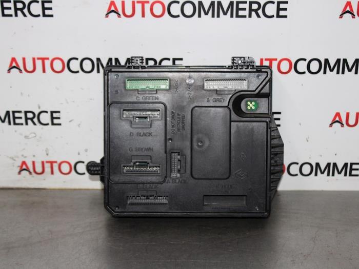 Gebruikte Module Bodycontrol Renault Megane III Grandtour (KZ) 1.5 dCi 90 Prijs € 85,00 Margeregeling aangeboden door Autocommerce