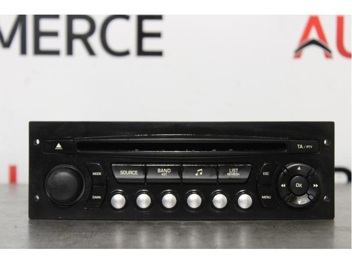 Peugeot Partner - Radio