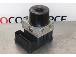 Gebruikte ABS Pomp Citroen C5 I Break (DE) 2.2 HDi 16V FAP Prijs € 70,00 Margeregeling aangeboden door Autocommerce