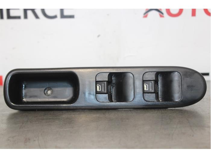 Peugeot 307 - Elektrisch Raam Schakelaar