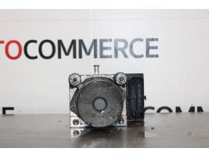 Gebruikte ABS Pomp Peugeot Expert (G9) 1.6 HDi 90 Prijs € 75,00 Margeregeling aangeboden door Autocommerce