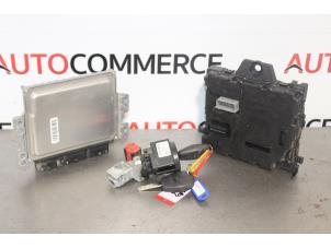 Gebruikte Computer Motormanagement Renault Kangoo Express (FW) 1.5 dCi 90 FAP Prijs € 150,00 Margeregeling aangeboden door Autocommerce