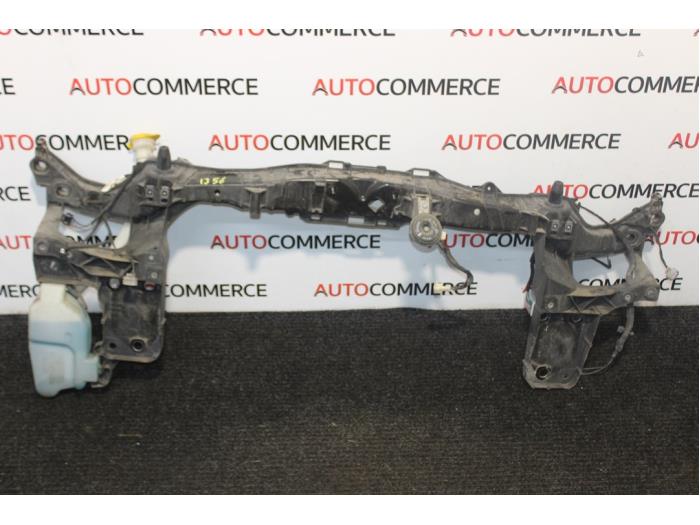 Gebruikte Frontbalk Renault Kangoo Express (FW) 1.5 dCi 90 FAP Prijs € 75,00 Margeregeling aangeboden door Autocommerce